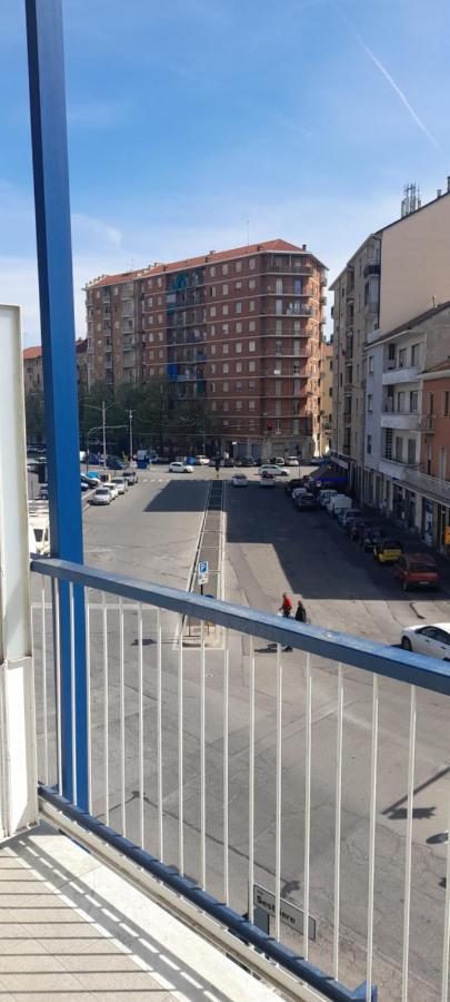 Bellissimo Alloggio Vicino Alla Metro Bengasi,Lino House Турин Экстерьер фото
